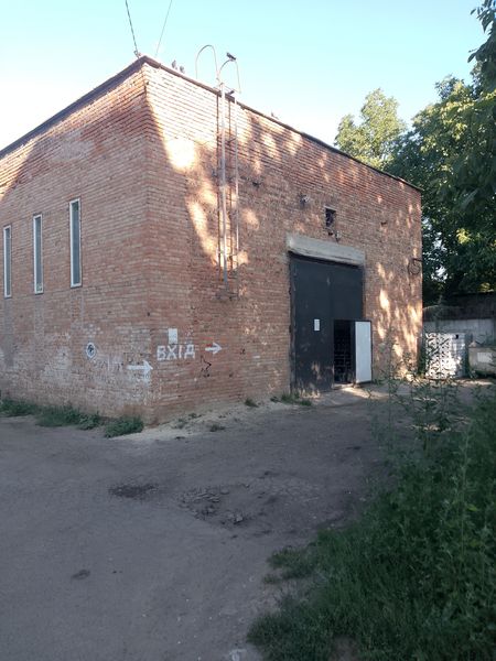 Вхід на склад